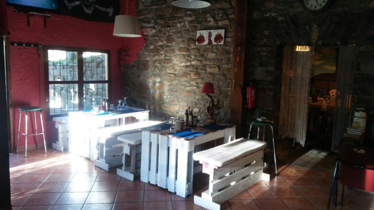 Hostel Backpacker Solopuent Castiello de Jaca Exterior foto