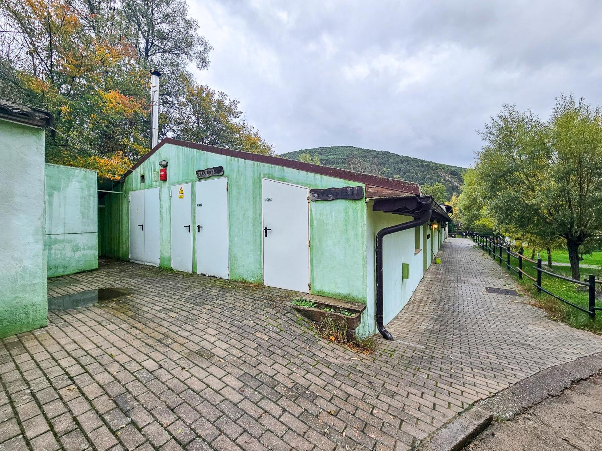 Hostel Backpacker Solopuent Castiello de Jaca Exterior foto