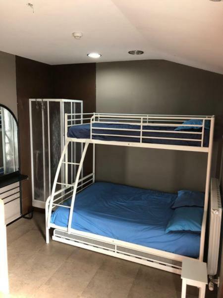 Hostel Backpacker Solopuent Castiello de Jaca Exterior foto